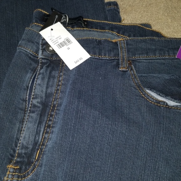 Pants - Picture 2 of 3